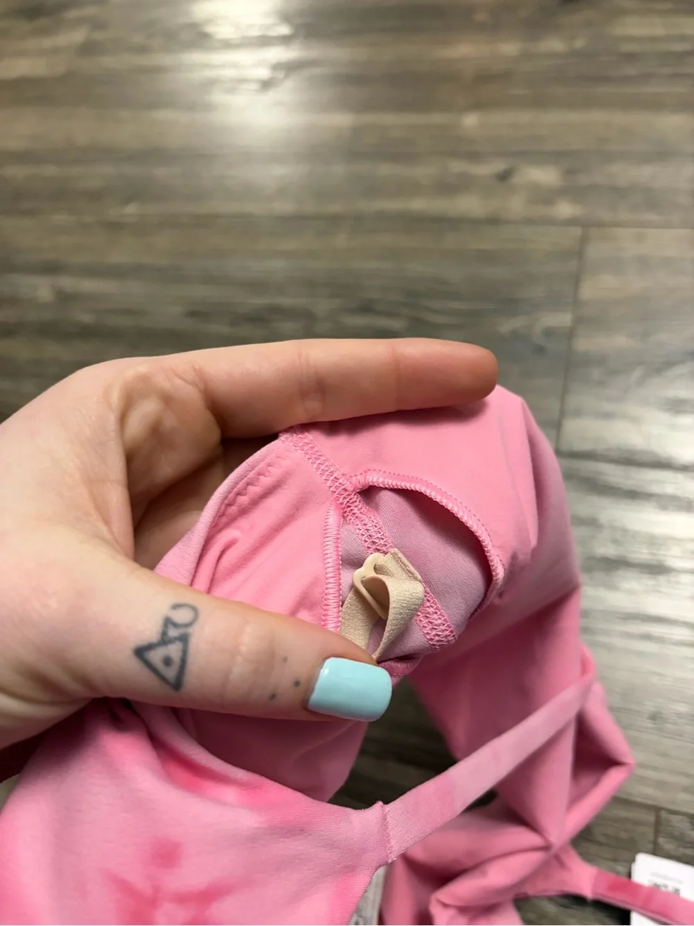 NWT Lululemon Cami Spaghetti-Strap Bra (Smoothie Wash Strawberry Multi)Size L/XL